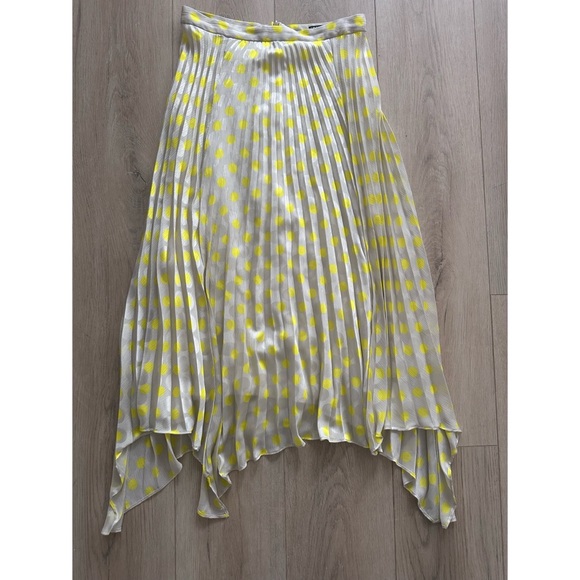 Zara Satin Yellow Polka Dot Pleated Midi Skirt - Picture 3 of 8